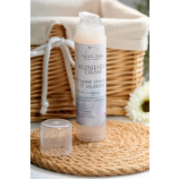 REGENERATIVE CREME WITH SWEET CHERRY OIL AND SQUALAN