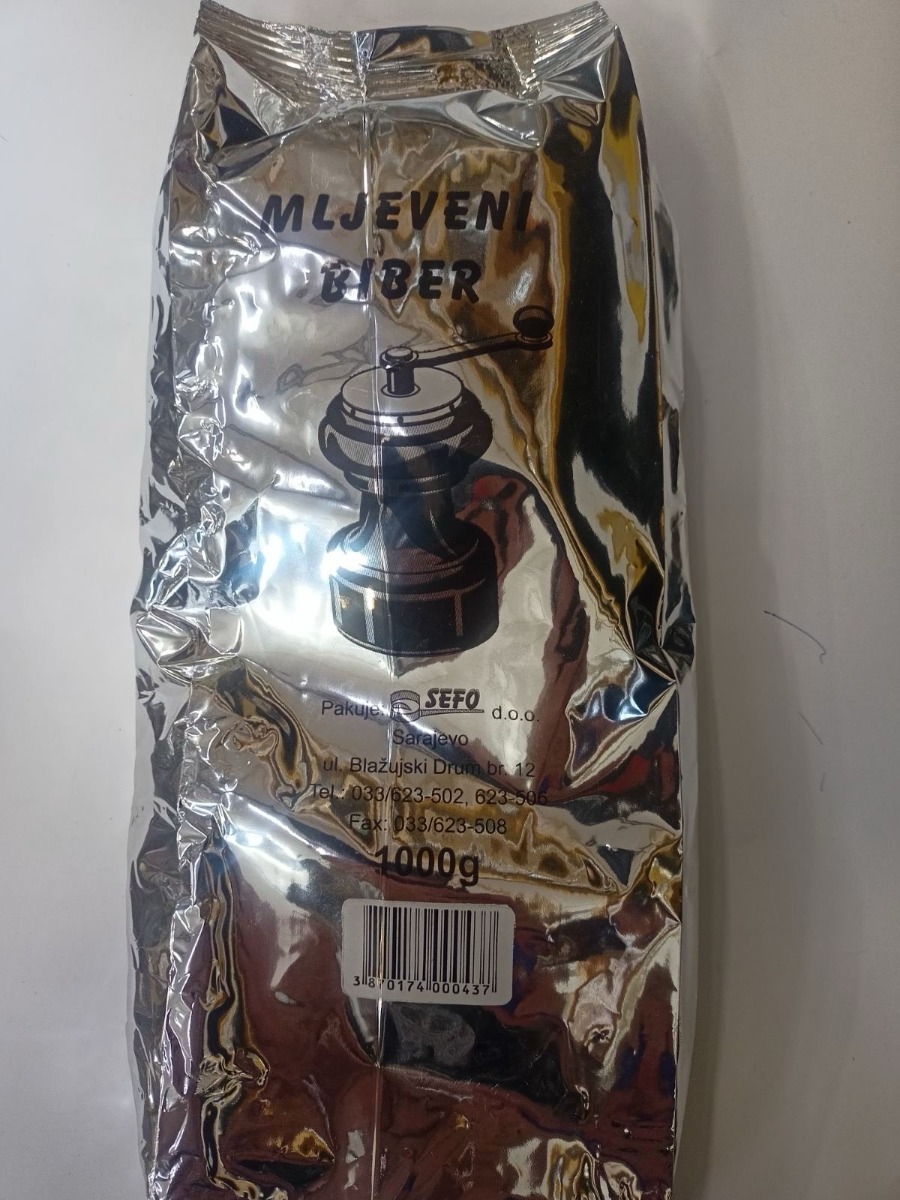 BIBER CRNI MLJEVENI 1 KG P/10 SETI